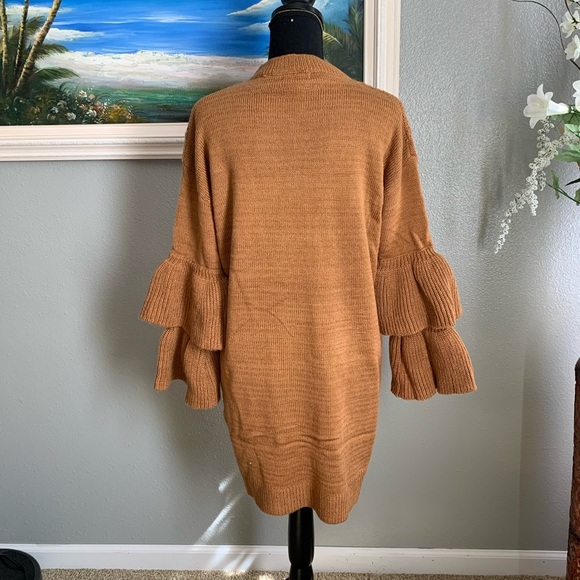 Main Strip Women’s Layered Sleeve Sweater Dress Size Small - Picture 16 of 17